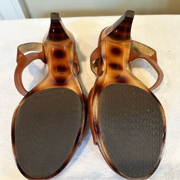 Michael Kors Shoes size 6 - Picture 5 of 5